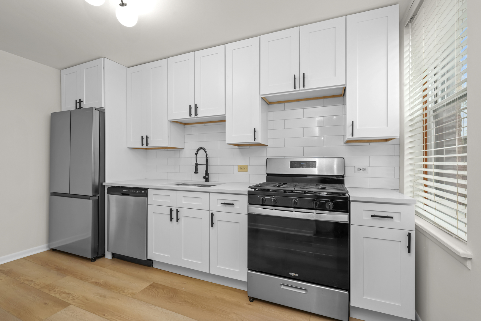 908 W Grace Street Unit: 3