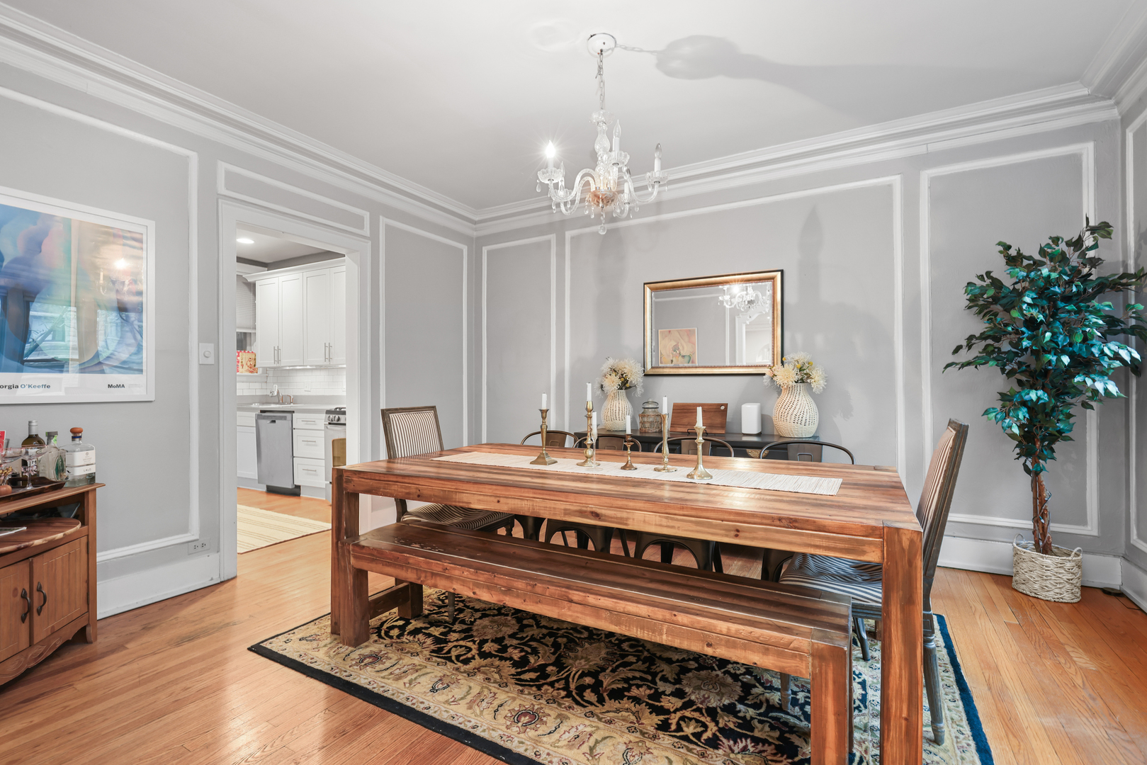 2730 N Pine Grove Avenue Unit: 1N