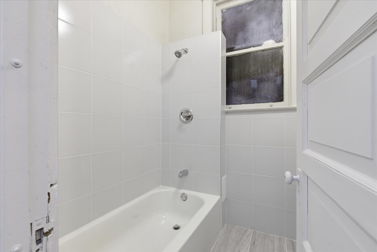 2839 N Clark Street Unit: 3S