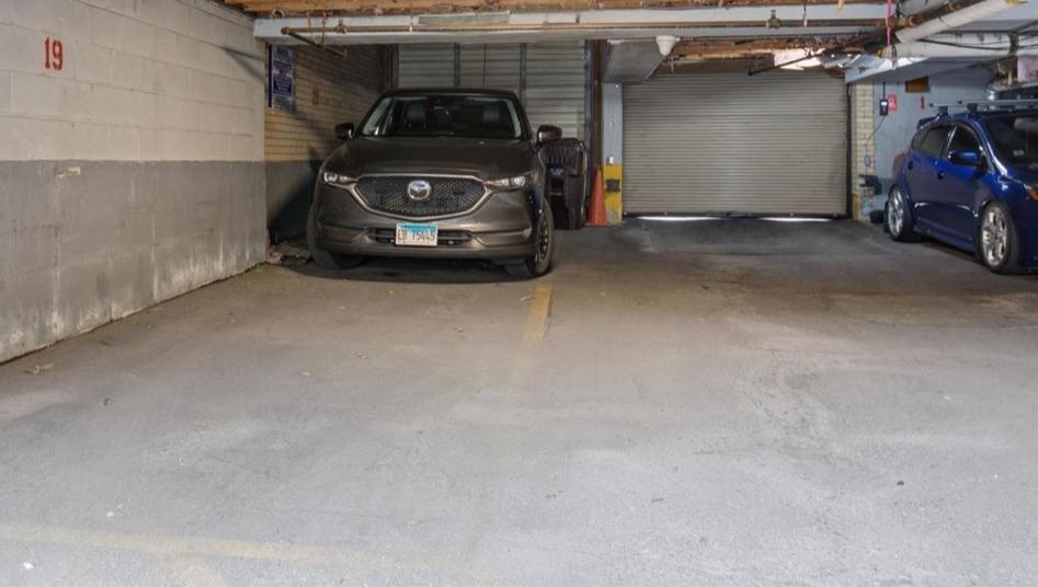 435 W Oakdale Avenue Unit: 4F