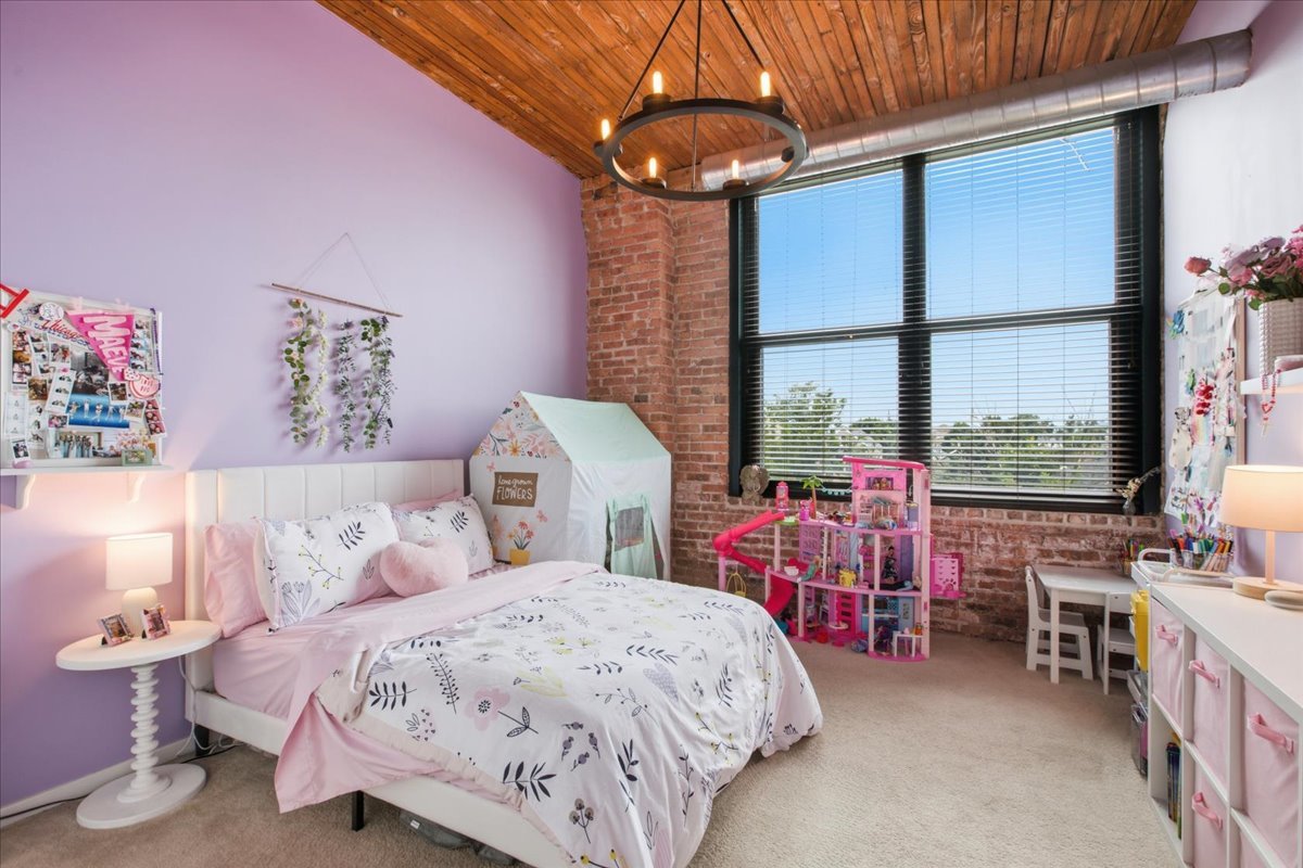 3500 S SANGAMON Street Unit: 314