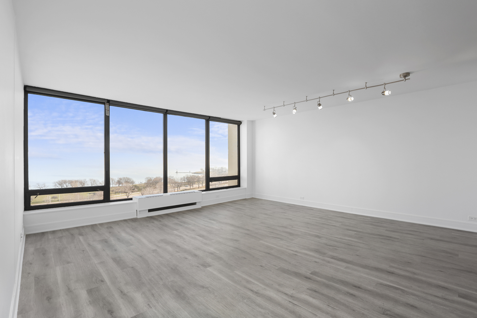 5445 N Sheridan Road Unit: 1408