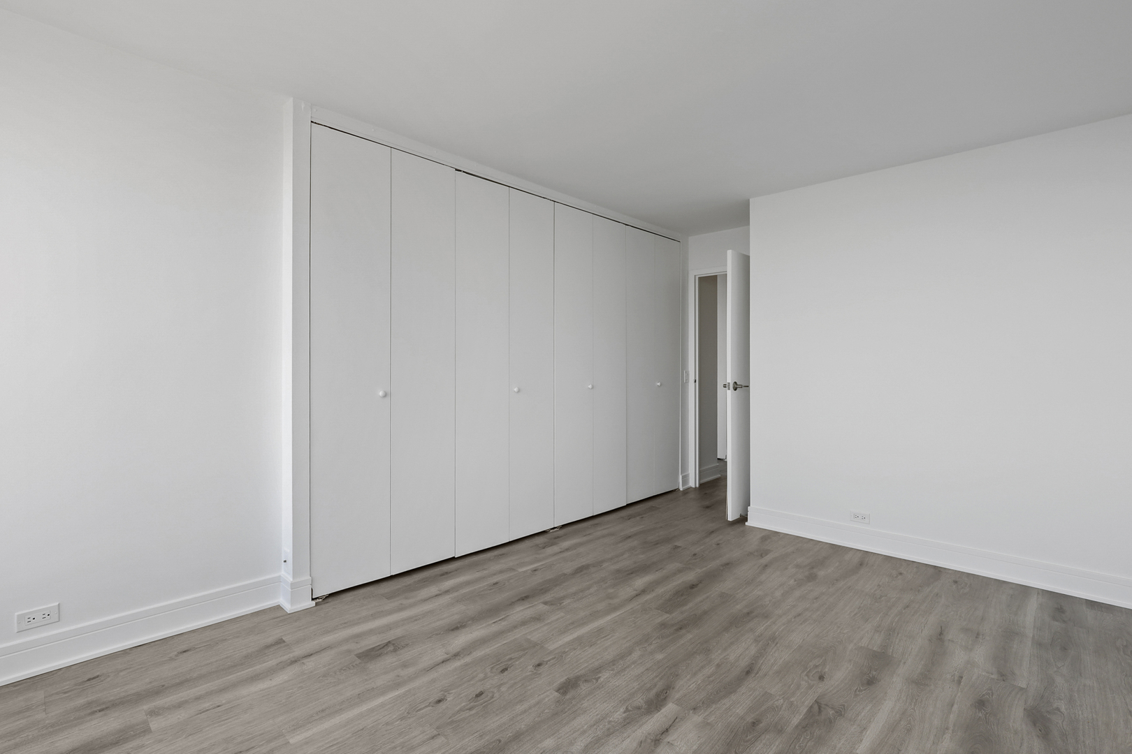 5445 N Sheridan Road Unit: 1408