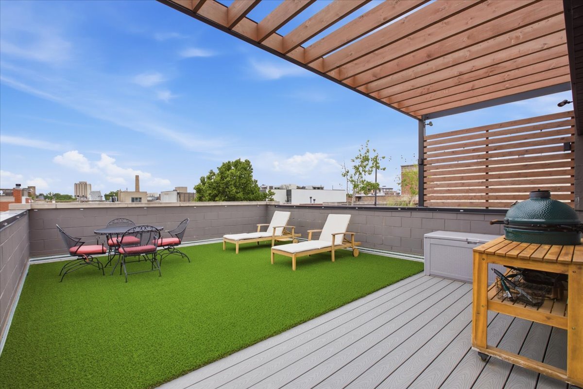 1107 N Paulina Street Unit: 3