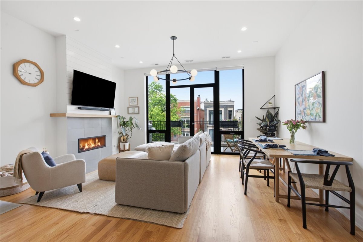 1107 N Paulina Street Unit: 3