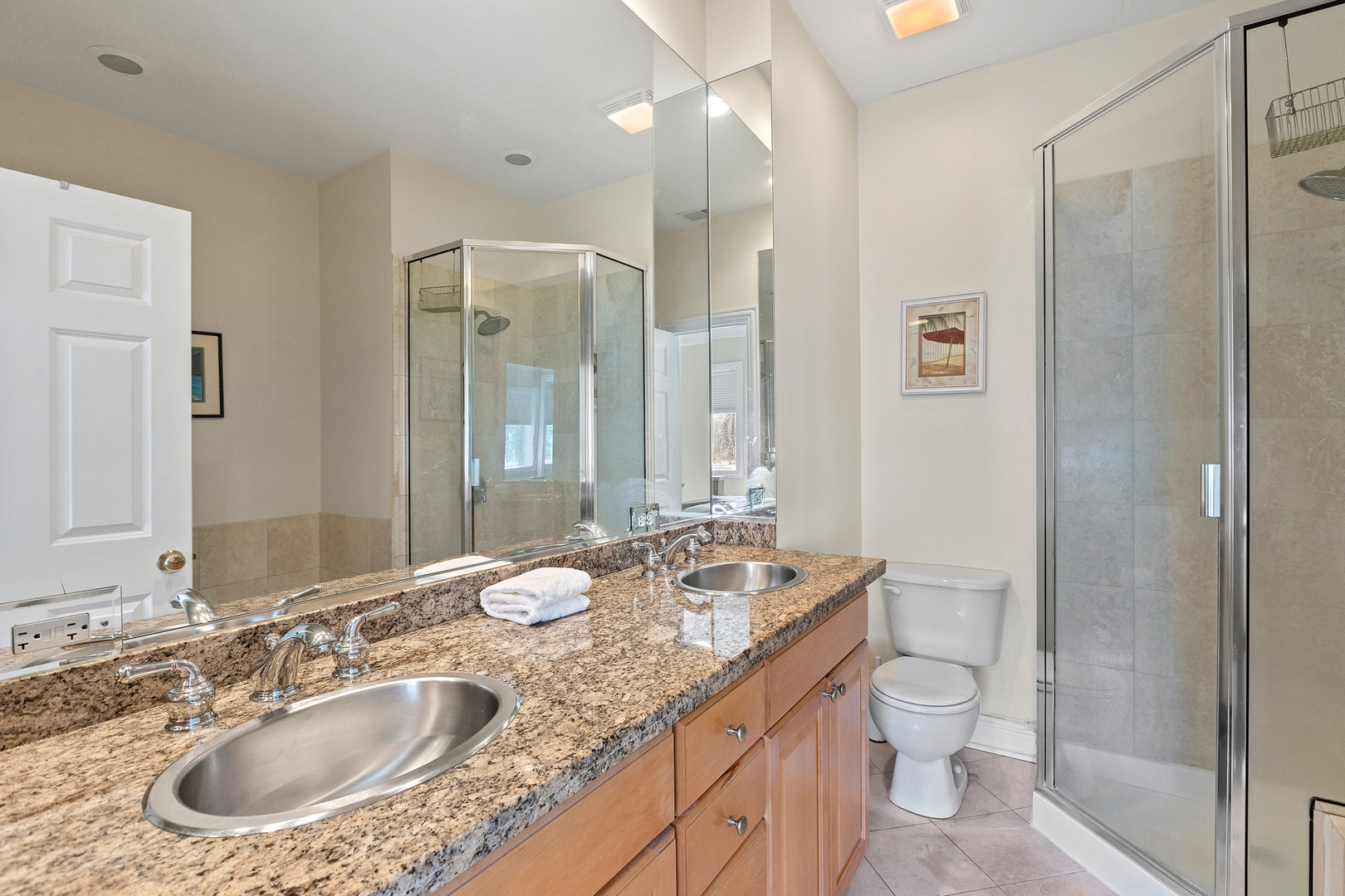 1350 W Byron Street Unit: 3