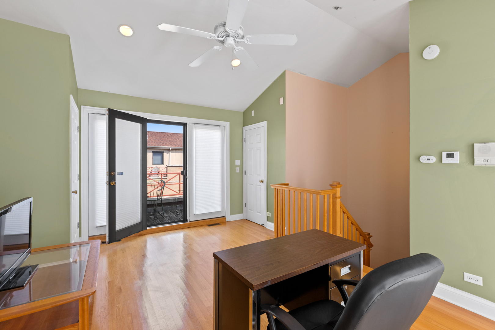 1350 W Byron Street Unit: 3