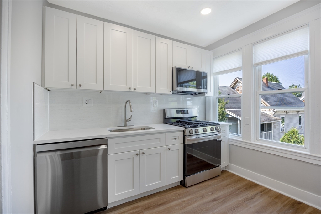 21 Magnus Ave # 2