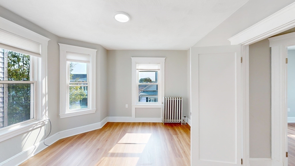 21 Magnus Ave # 2