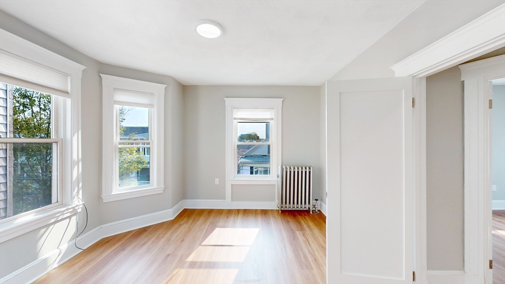 21 Magnus Ave # 1