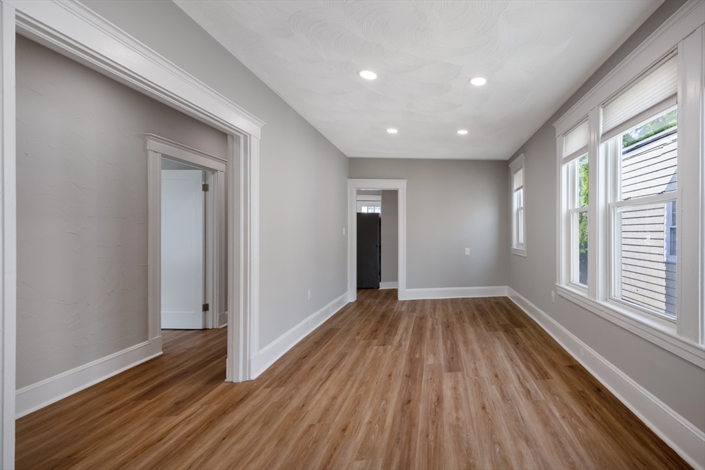 21 Magnus Ave # 1