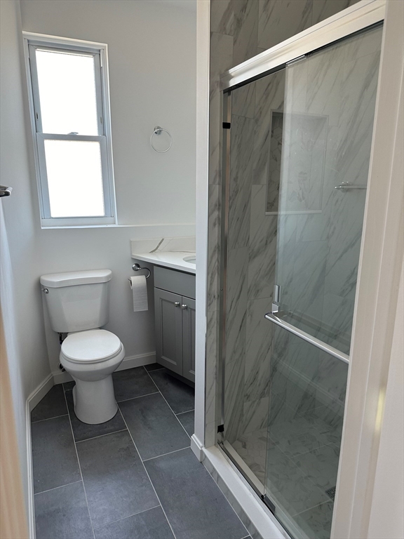 8 Boston St Unit: 3