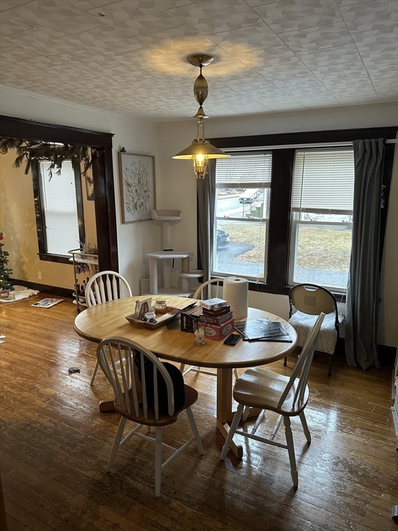 31-33 Underwood Ave