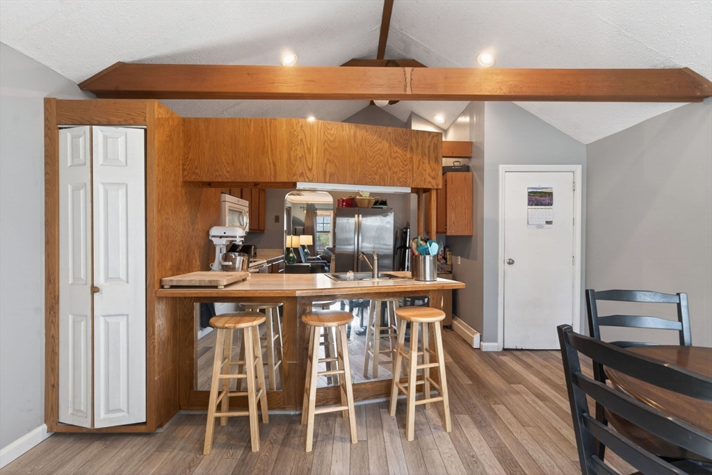 105 Connolly Rd