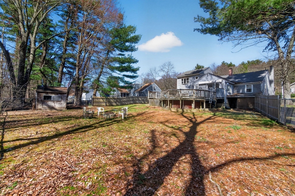 105 Connolly Rd