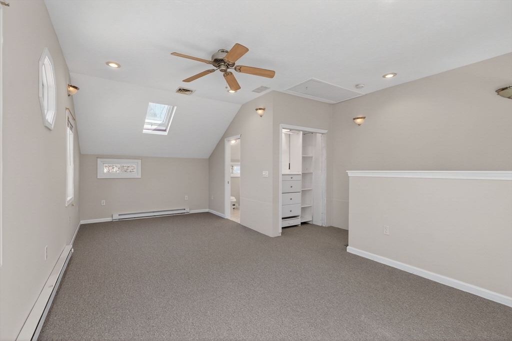 105 Connolly Rd