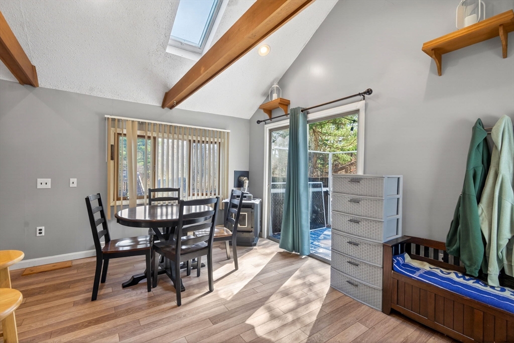 105 Connolly Rd