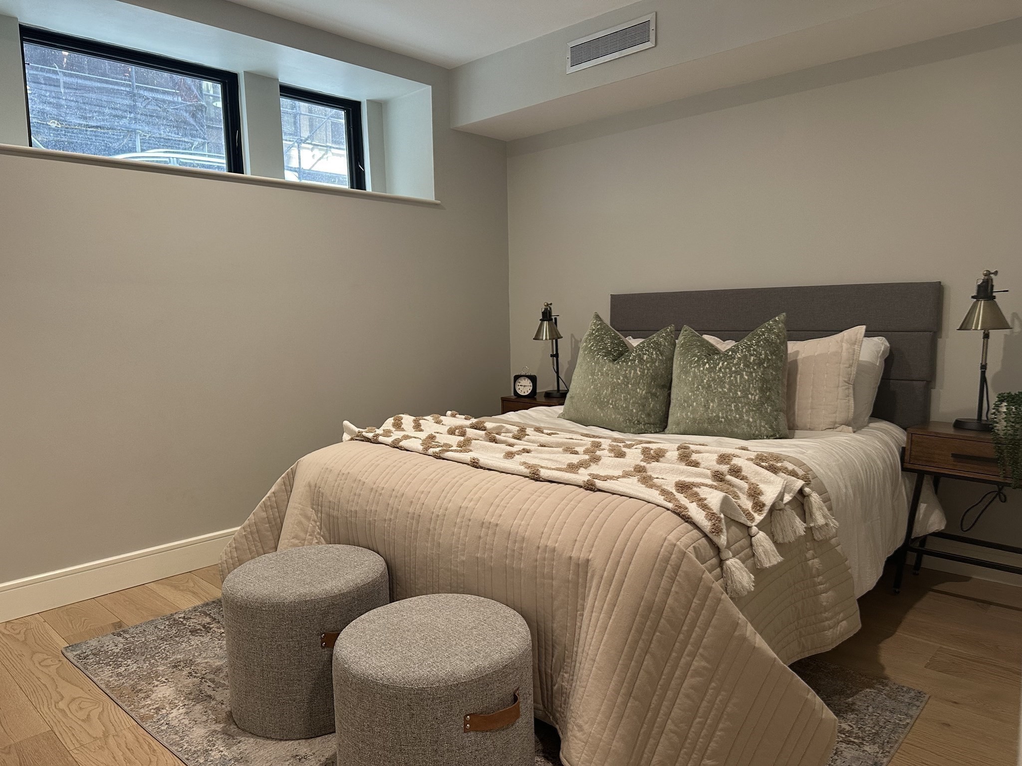 14 No. Bennet Street # 101