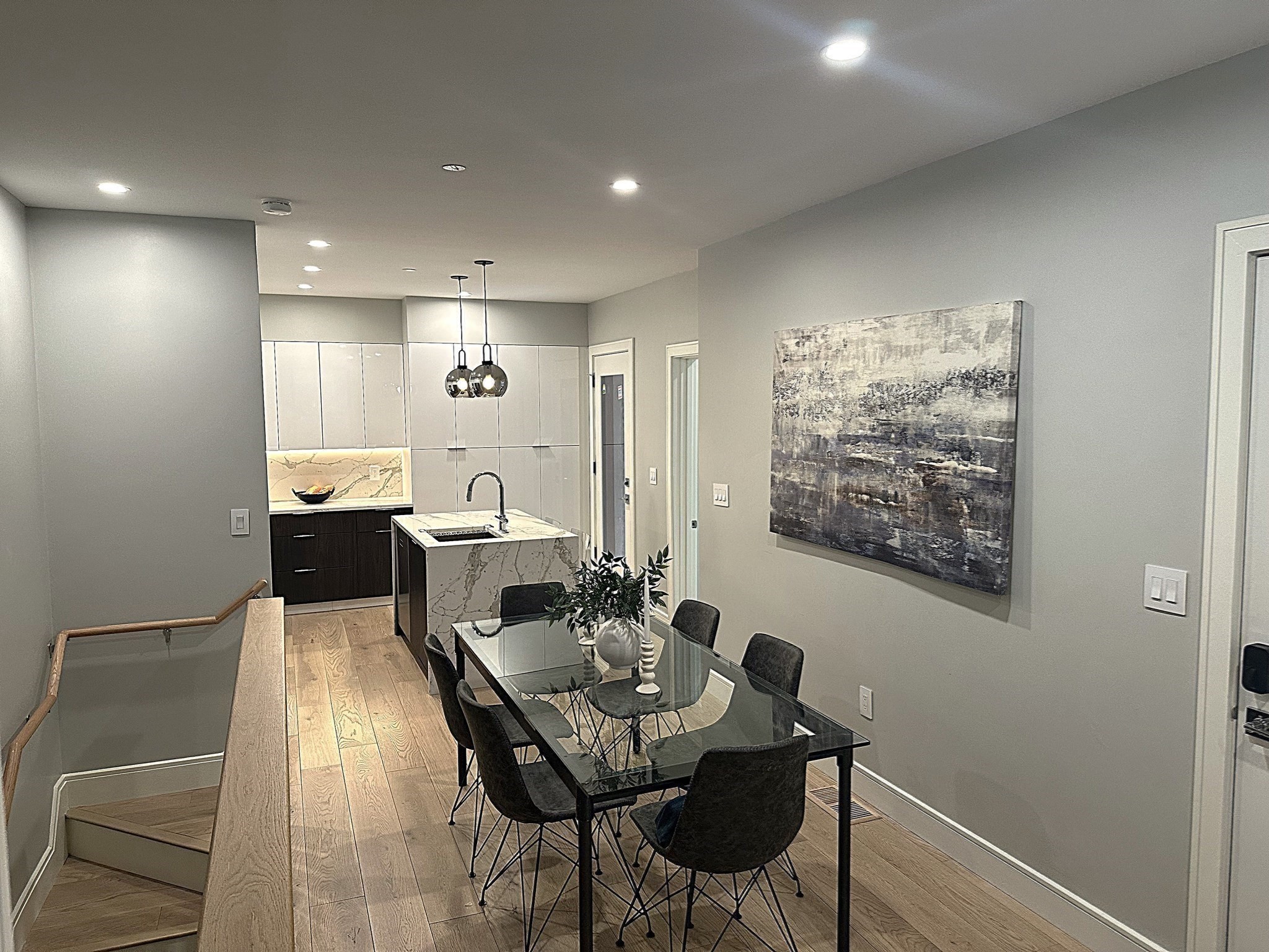 14 No. Bennet Street # 101
