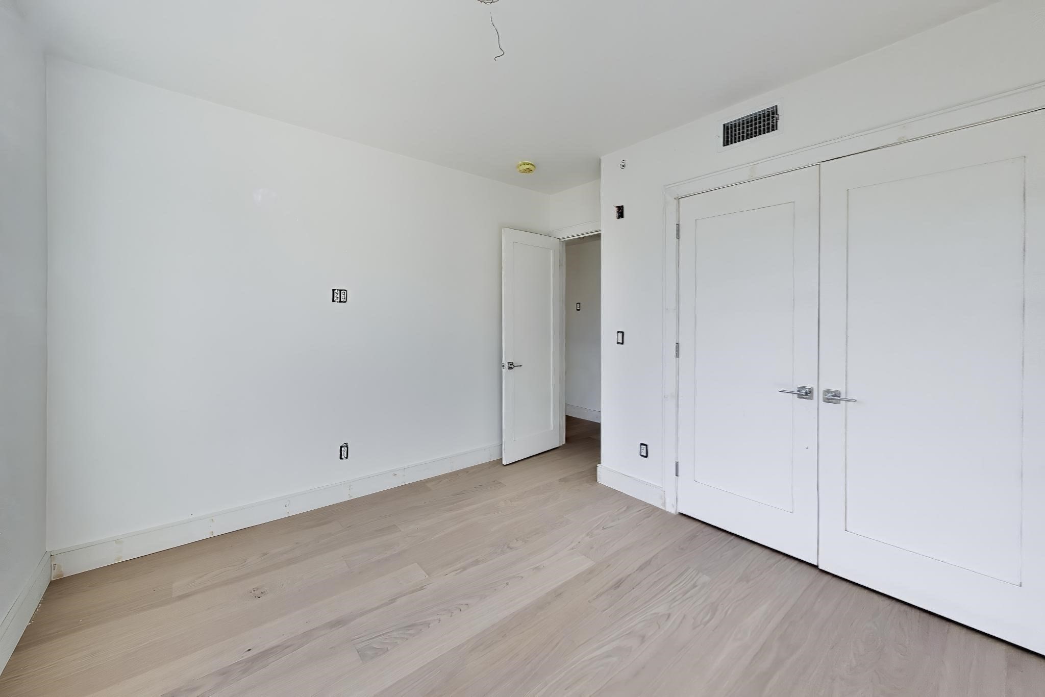 261 Princeton St # 201