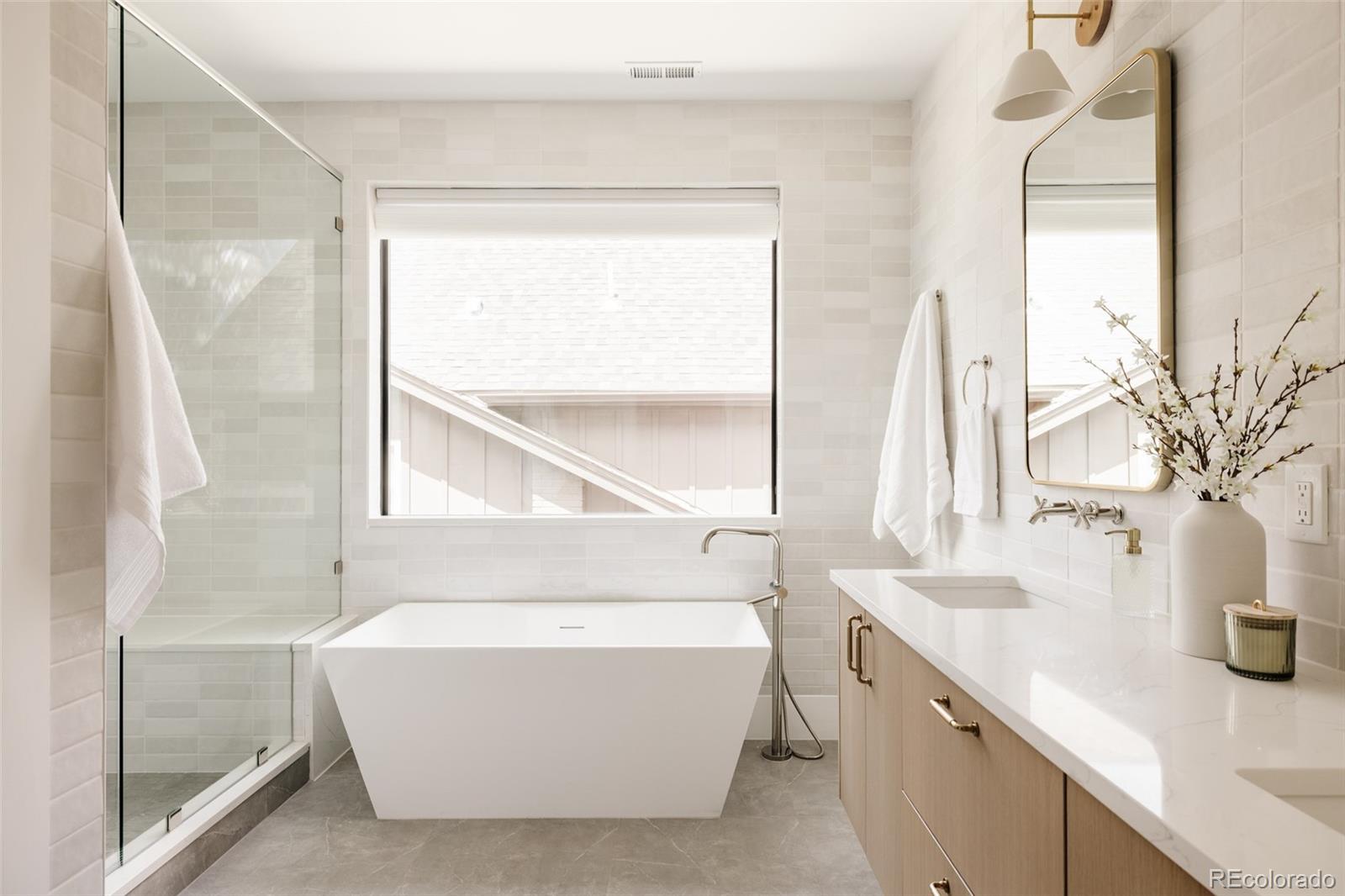 732 S Gaylord Street