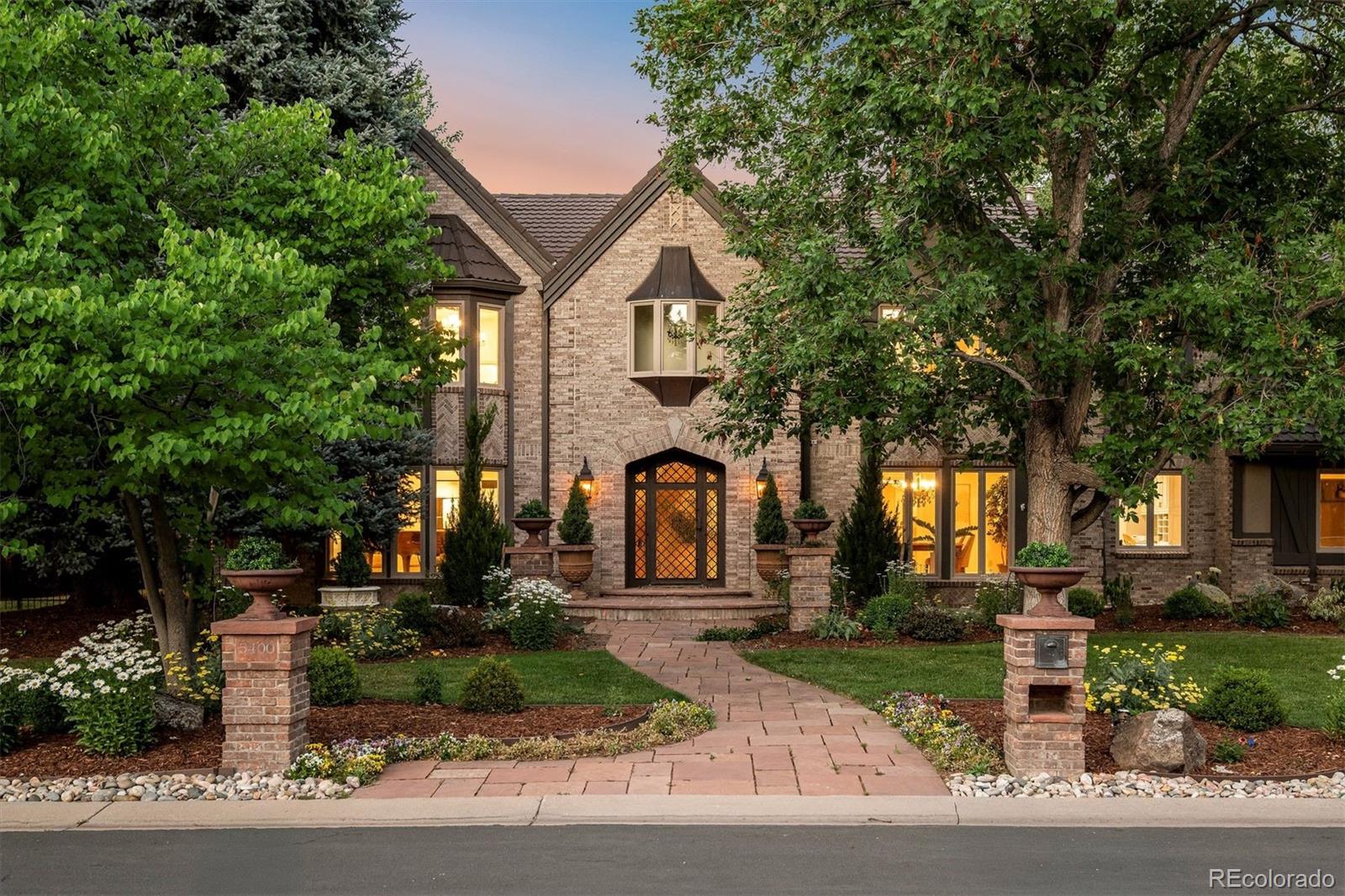 5400 S Fulton Court