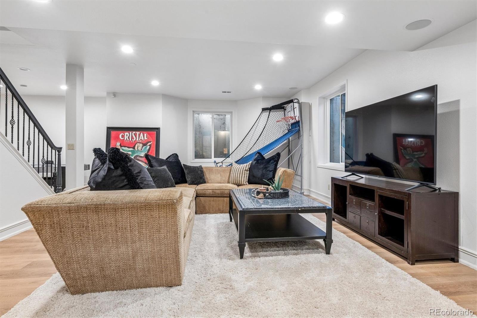 5400 S Fulton Court