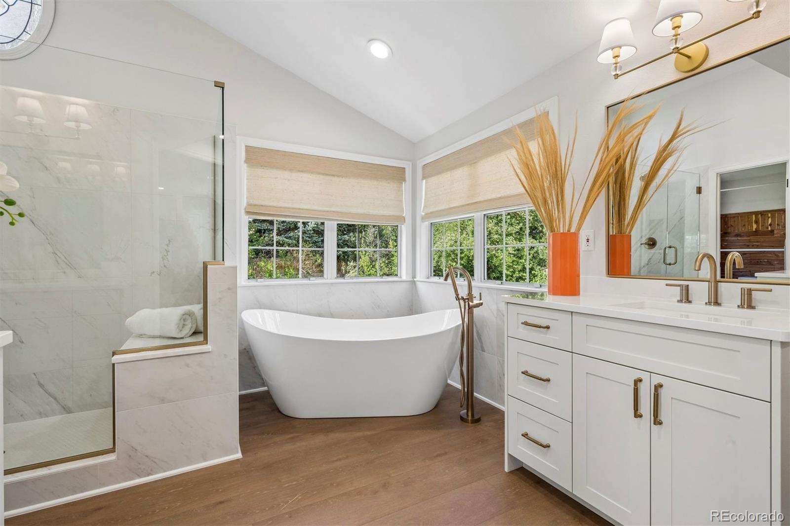 7121 E Hinsdale Place