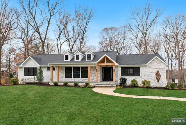 7 Bridle Way