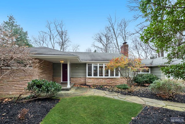 13 Orchard Drive