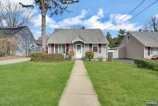 7 Emmett Place