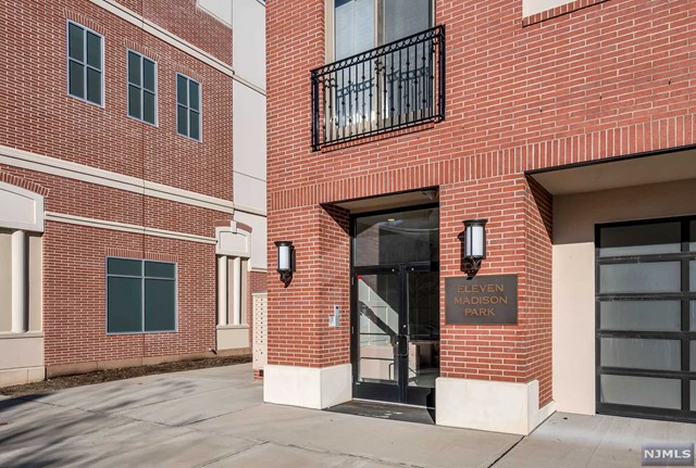 11 Madison Avenue 307