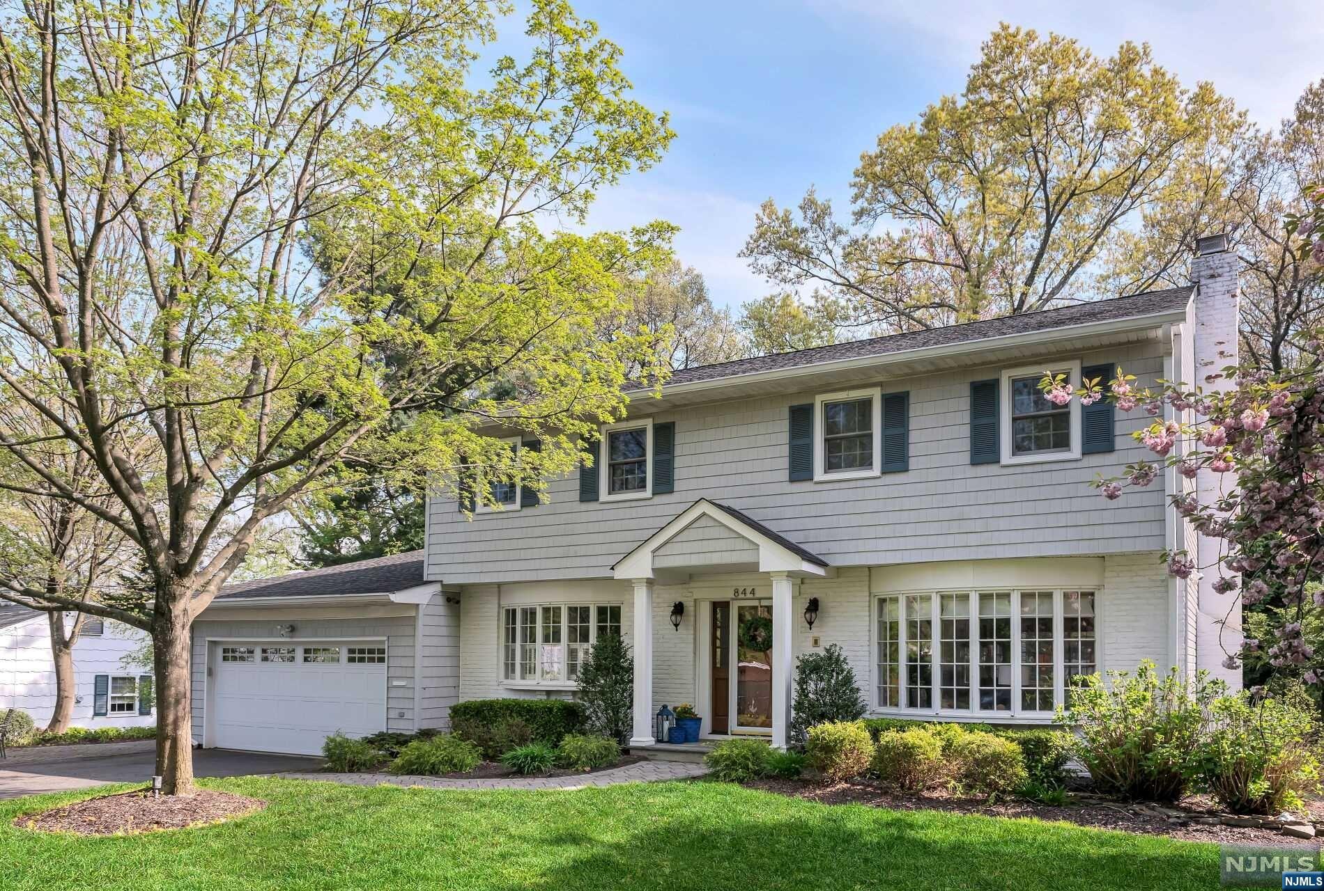 844 Wickham Way
