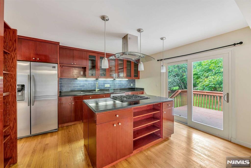 763 Closter Dock Road