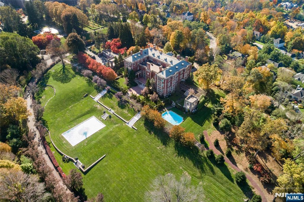 675 Ramapo Valley Road