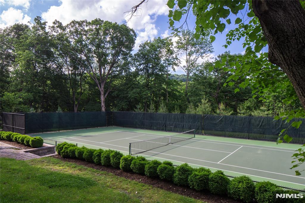 675 Ramapo Valley Road