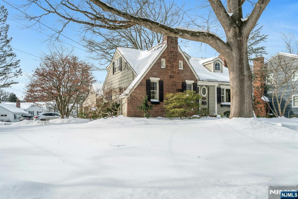 724 W Saddle River Road