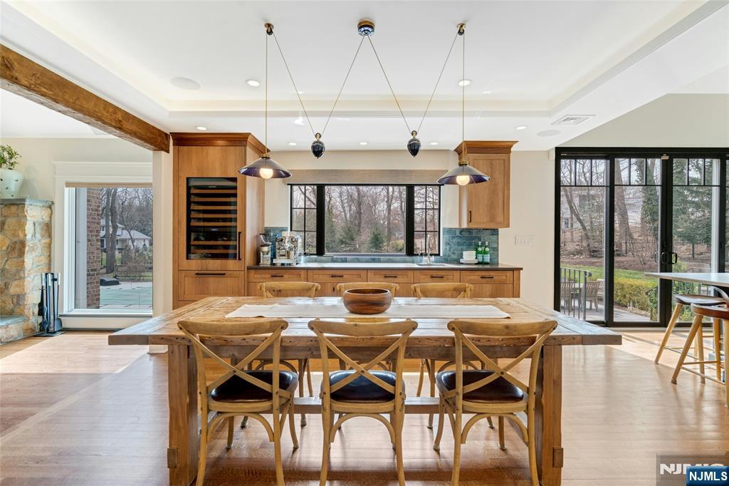 7 Deerhill Drive