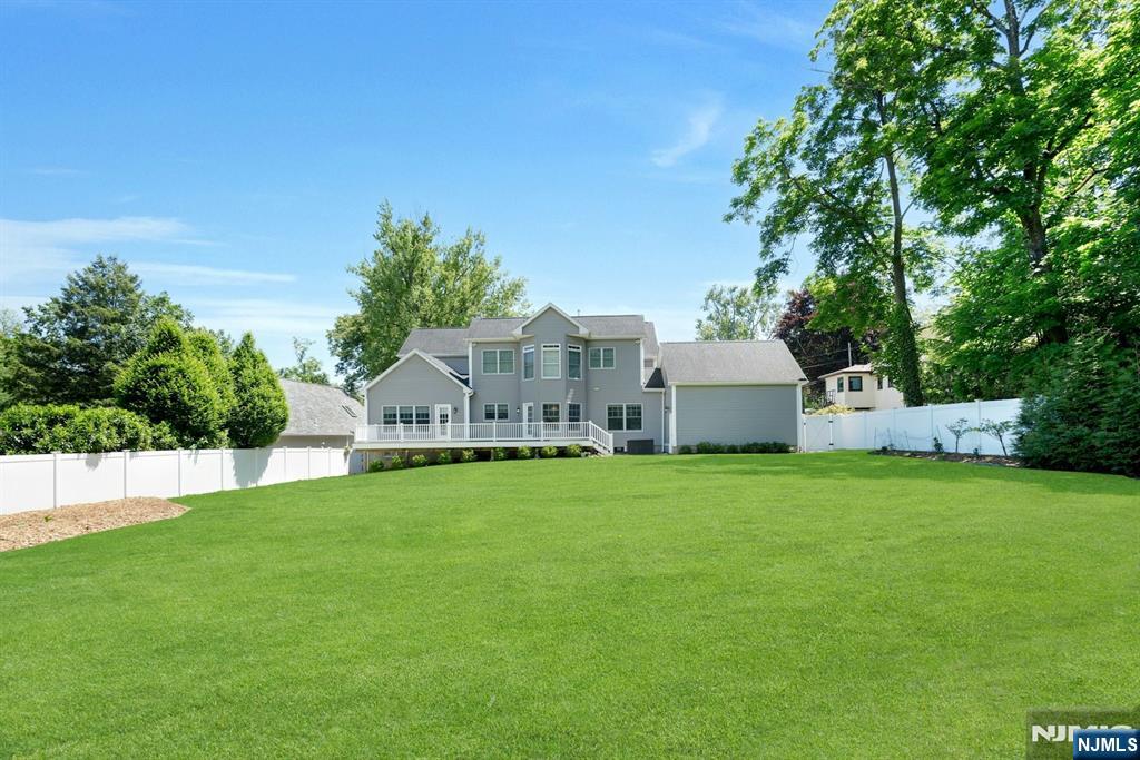 109 Blauvelt Avenue