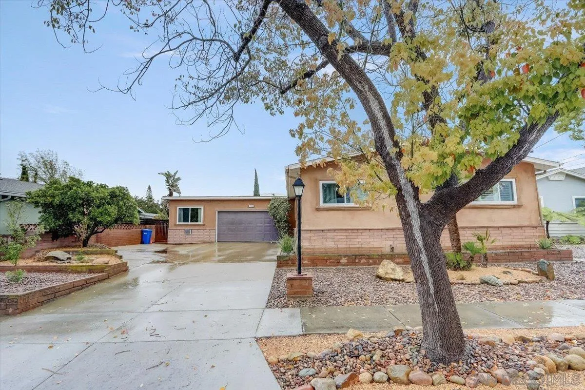7985 Michelle Drive