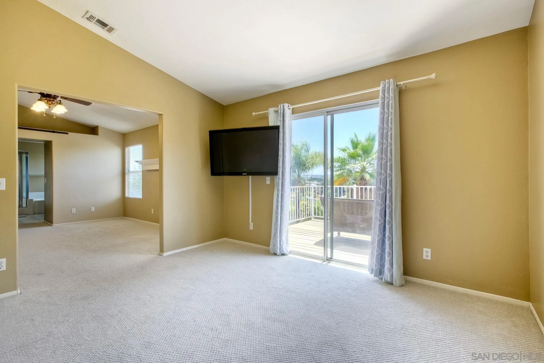 39513 Bonaire Way