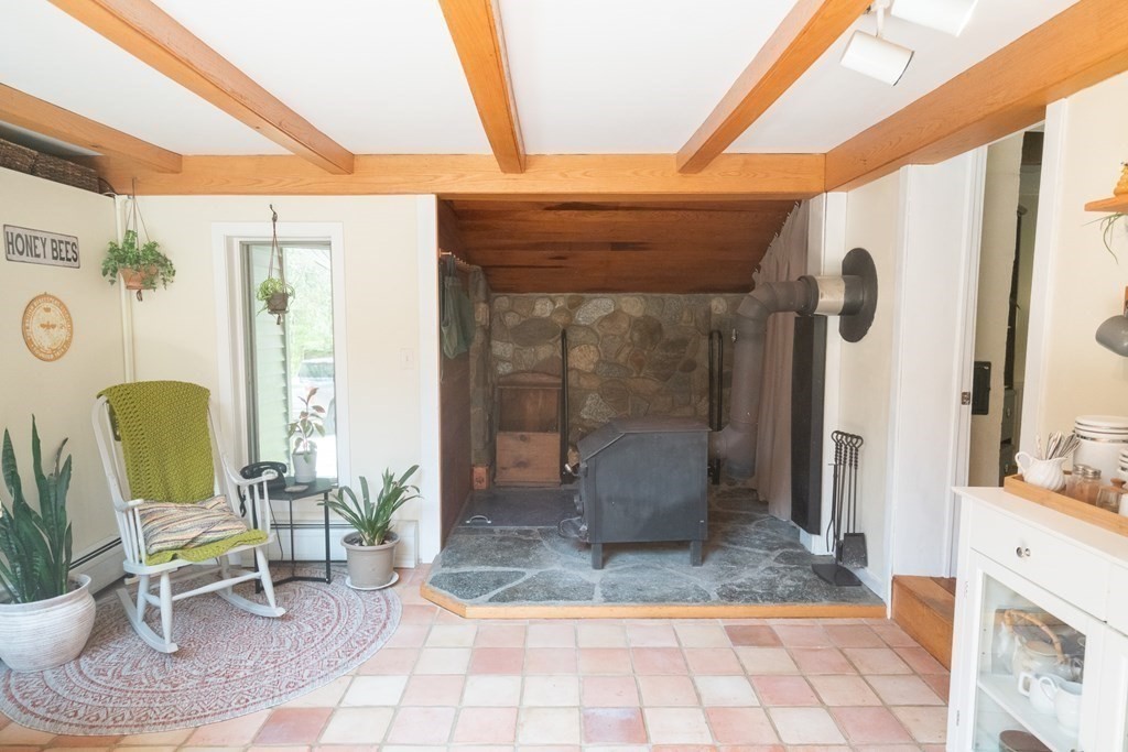 295 Montague Road