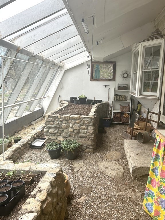 295 Montague Road