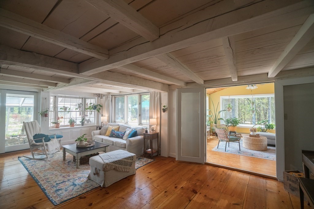 295 Montague Road