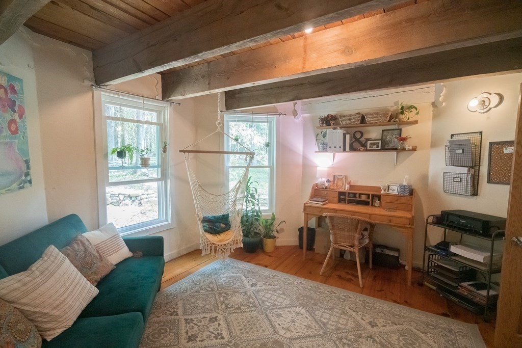 295 Montague Road