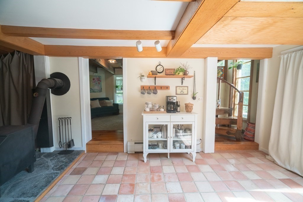295 Montague Road