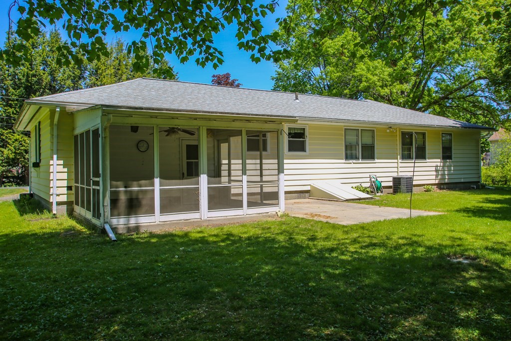 3 Gore Ave