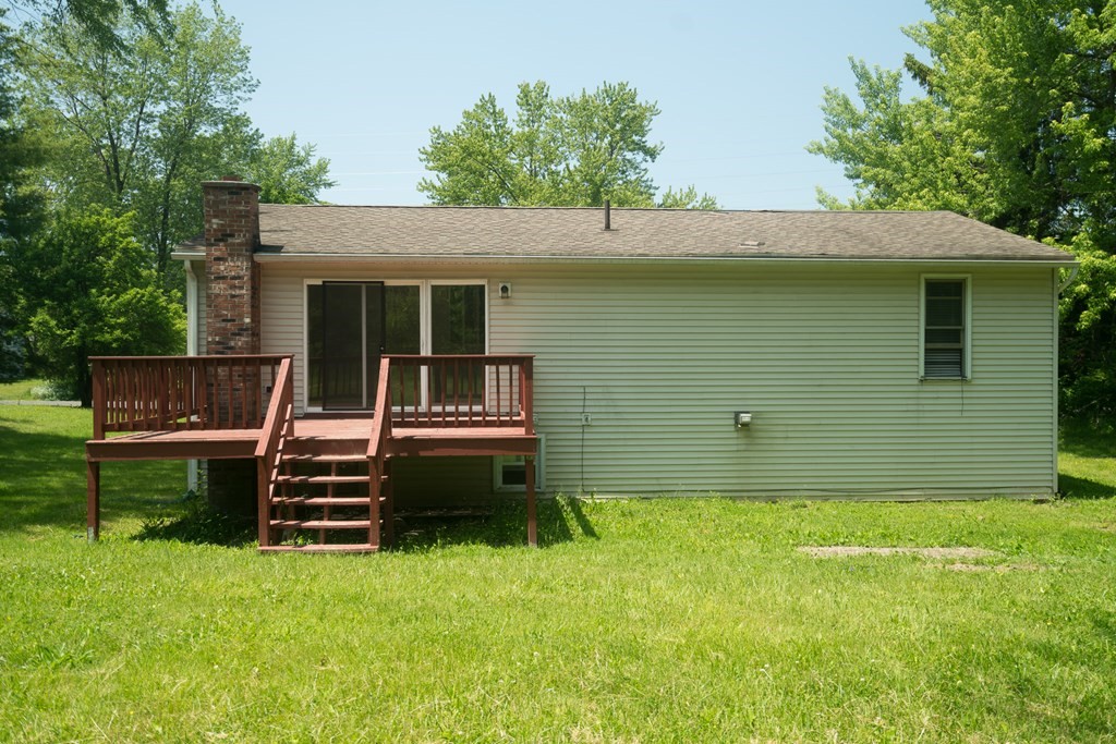 10 Carriage Ln