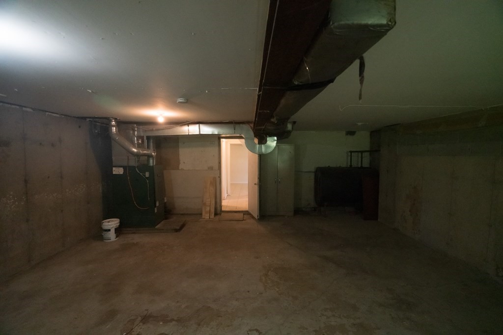 10 Carriage Ln