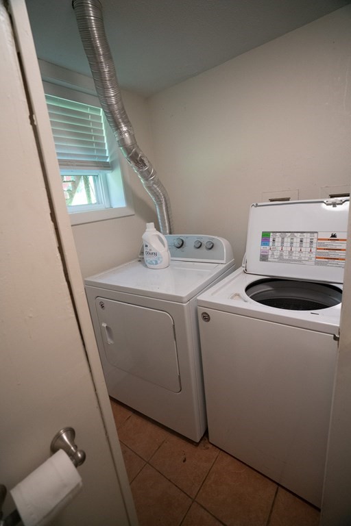 10 Carriage Ln